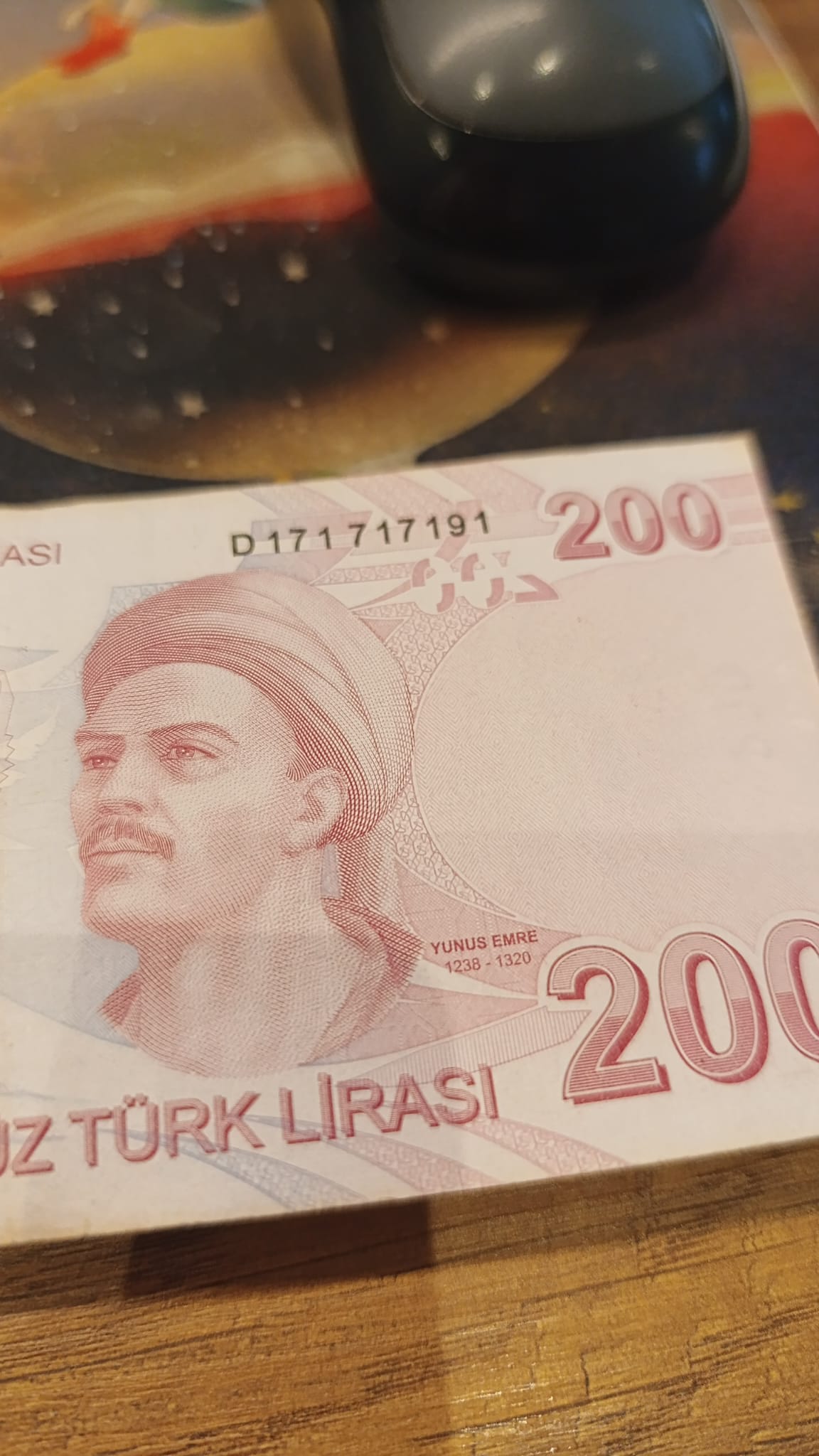 17 serili 200 tl